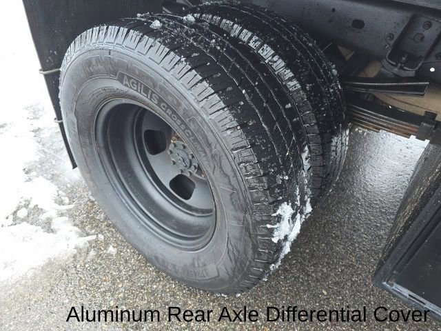 Used 2018 RAM 3500 Tradesman w/ Chrome Appearance Group image 33