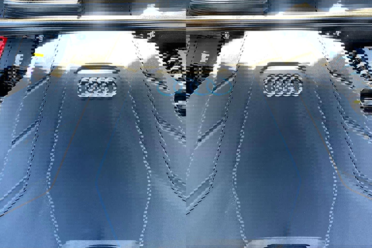 Used 2019 Audi Q8 Premium Plus image 32