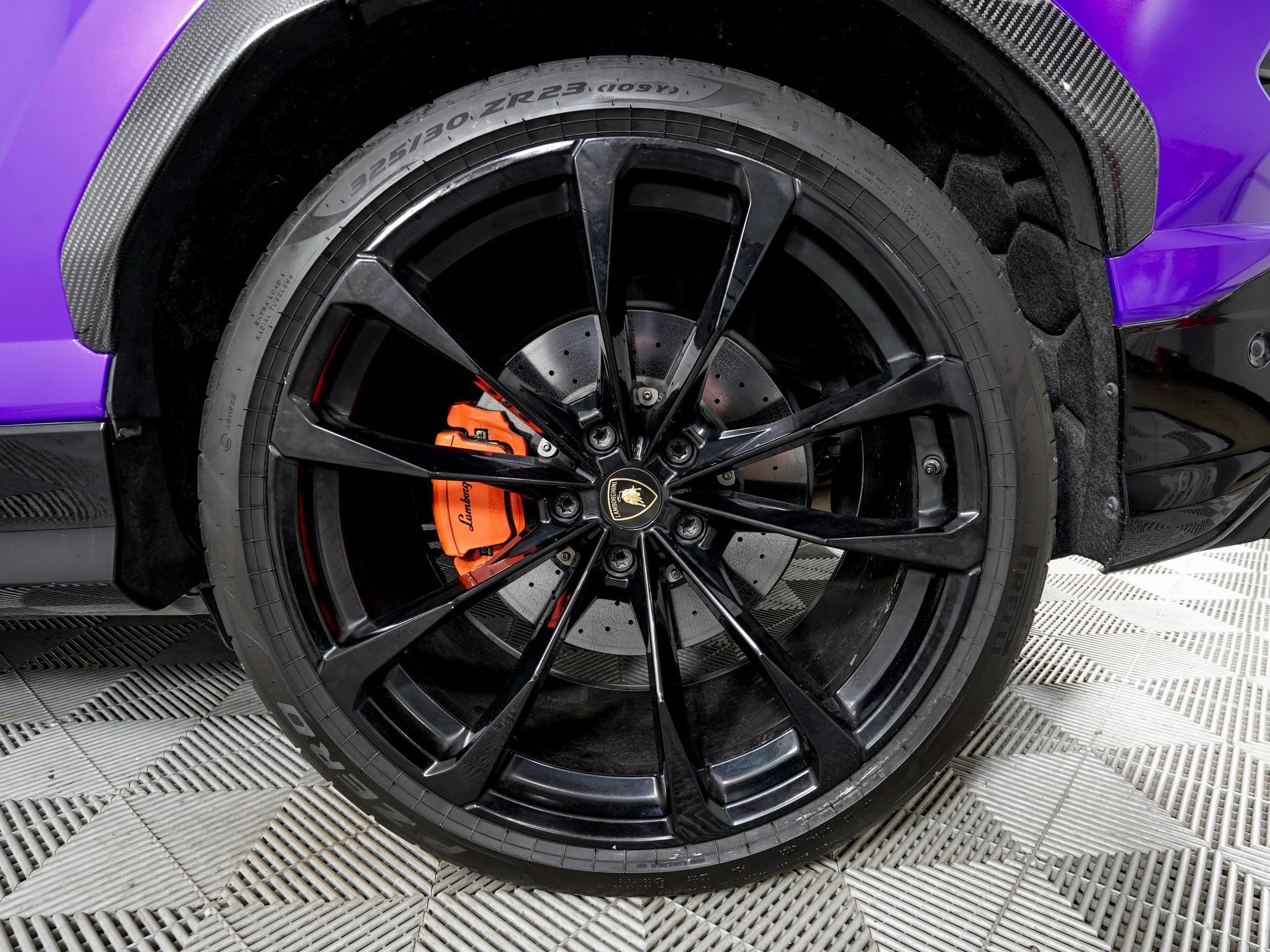 Used 2021 Lamborghini Urus image 33