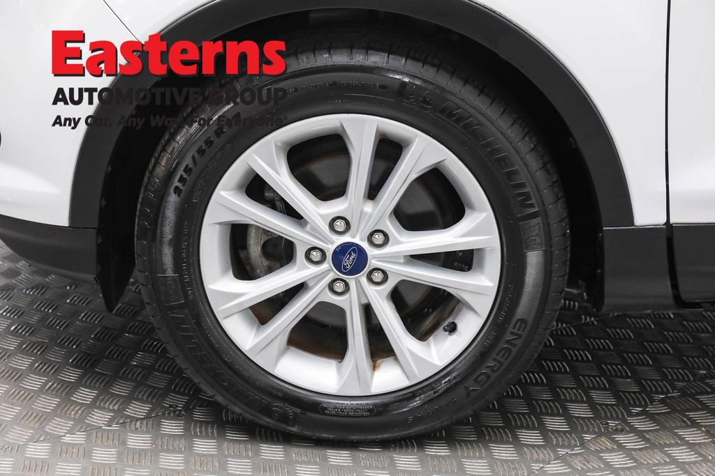 Used 2019 Ford Escape SE image 34