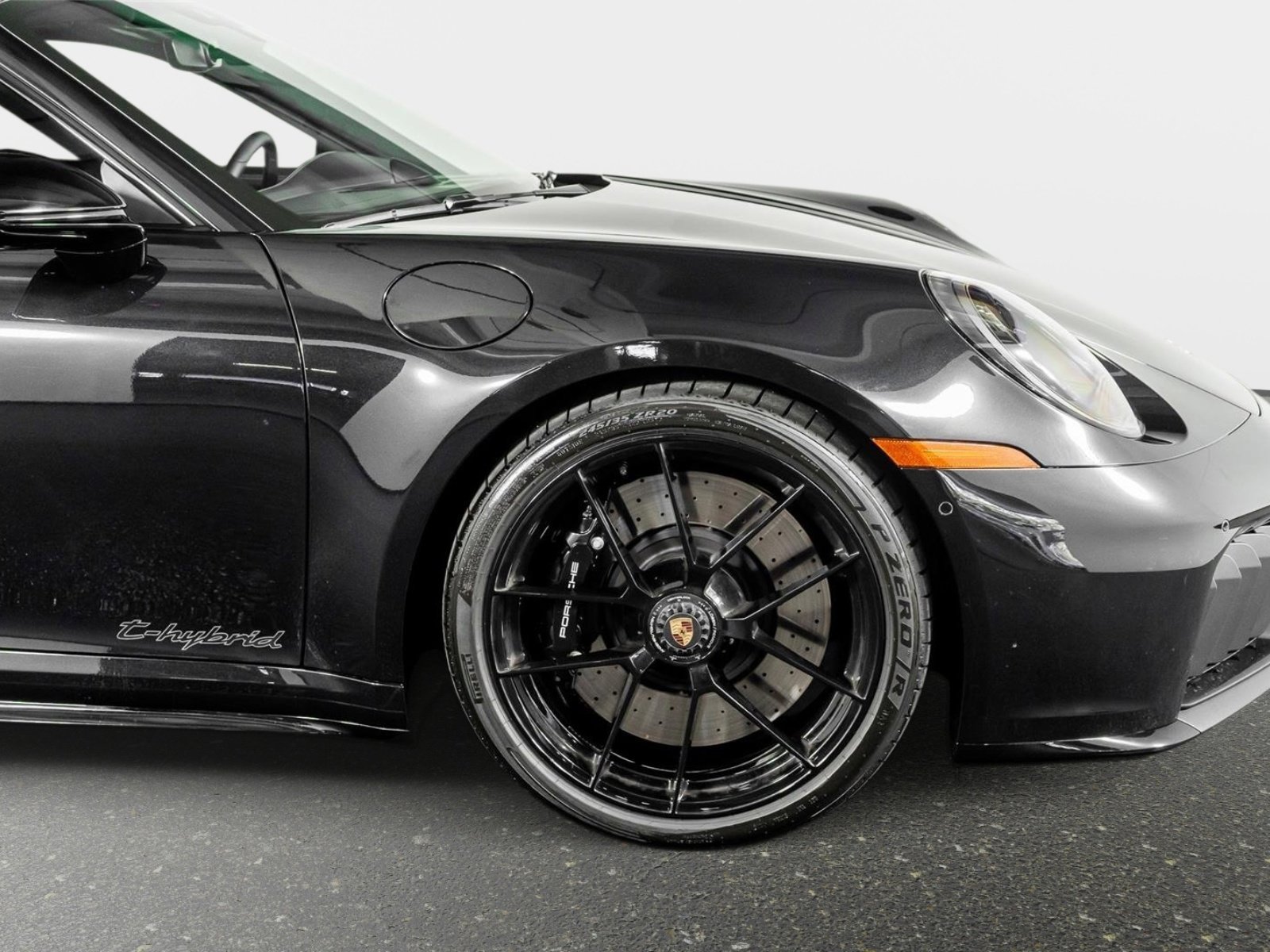 Used 2026 Porsche 911 Carrera 4 GTS AWD/4WD image 6