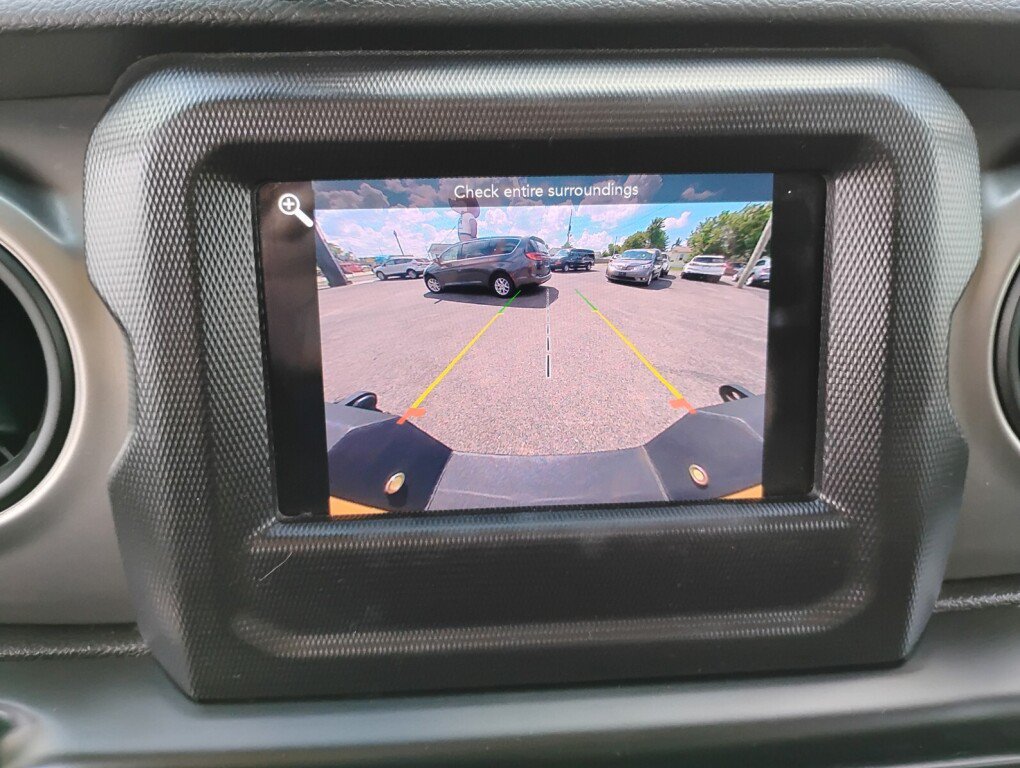 Used 2021 Jeep Gladiator Sport AWD/4WD image 18
