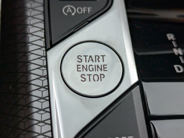 New 2026 BMW 330i Sedan w/ Premium Package RWD image 30