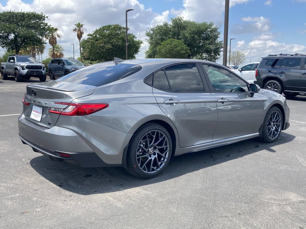 New 2026 Toyota Camry SE w/ Multimedia Upgrade Package FWD image 5