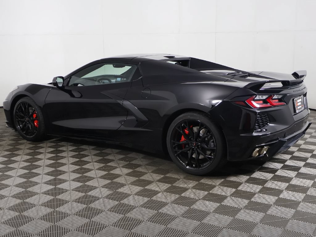 Used 2024 Chevrolet Corvette Stingray Convertible w/ Z51 Performance Package RWD image 19
