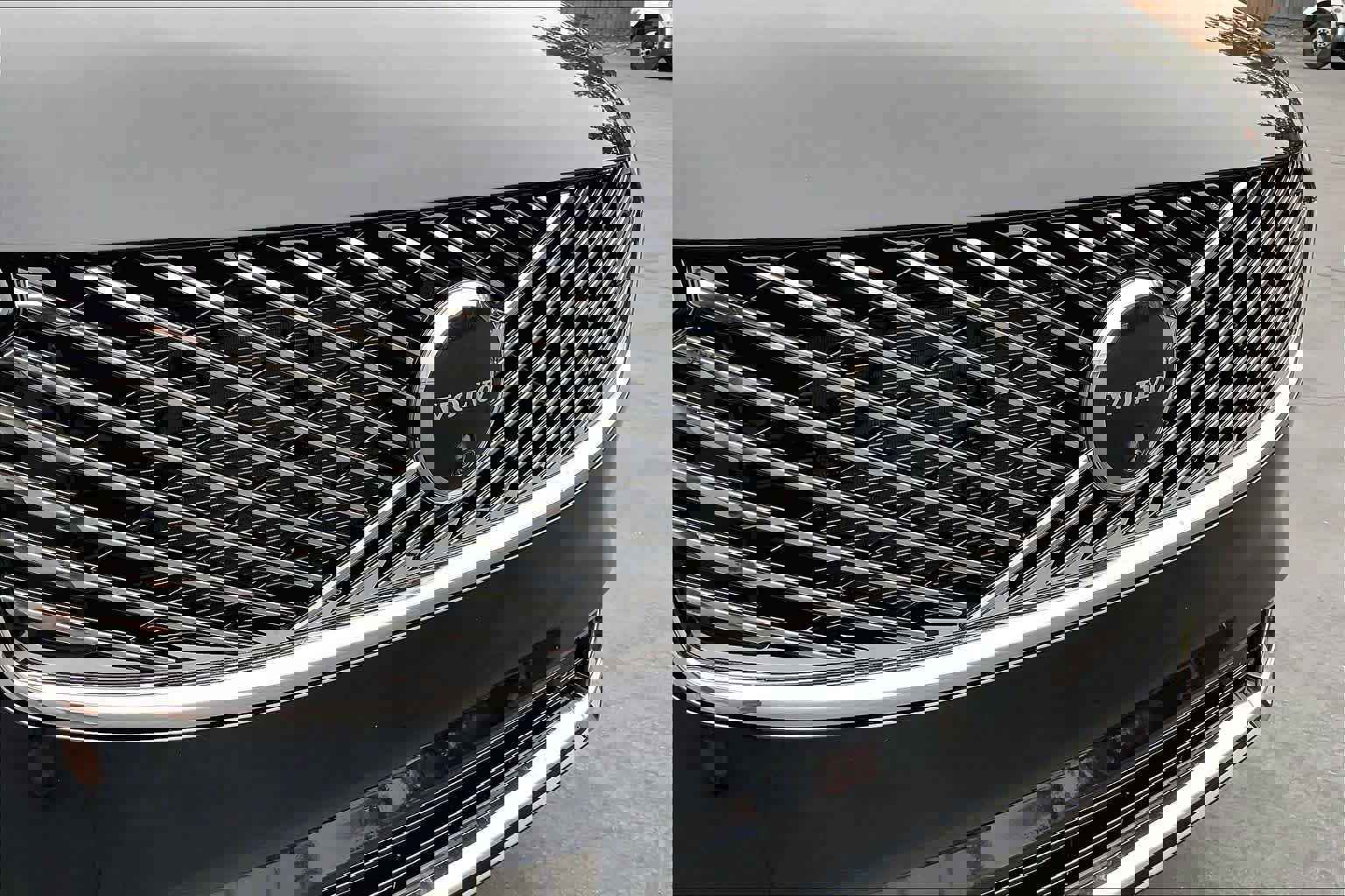 New 2026 Volvo XC90 B5 Plus image 34