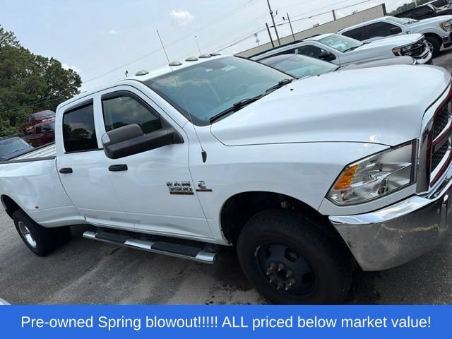 Used 2018 RAM 3500 Tradesman w/ Chrome Appearance Group AWD/4WD image 11
