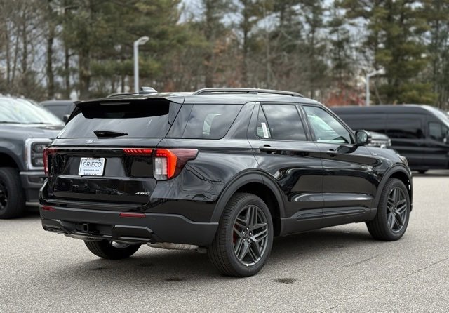 New 2026 Ford Explorer ST-Line image 4