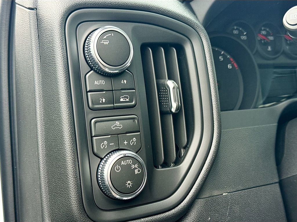 New 2026 GMC Sierra 1500 Pro w/ Pro Value Package AWD/4WD image 10