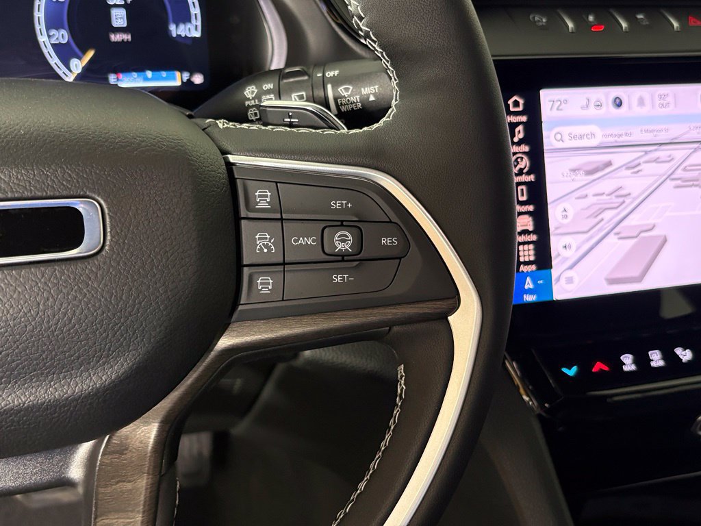 New 2027 Jeep Grand Cherokee Altitude AWD/4WD image 21