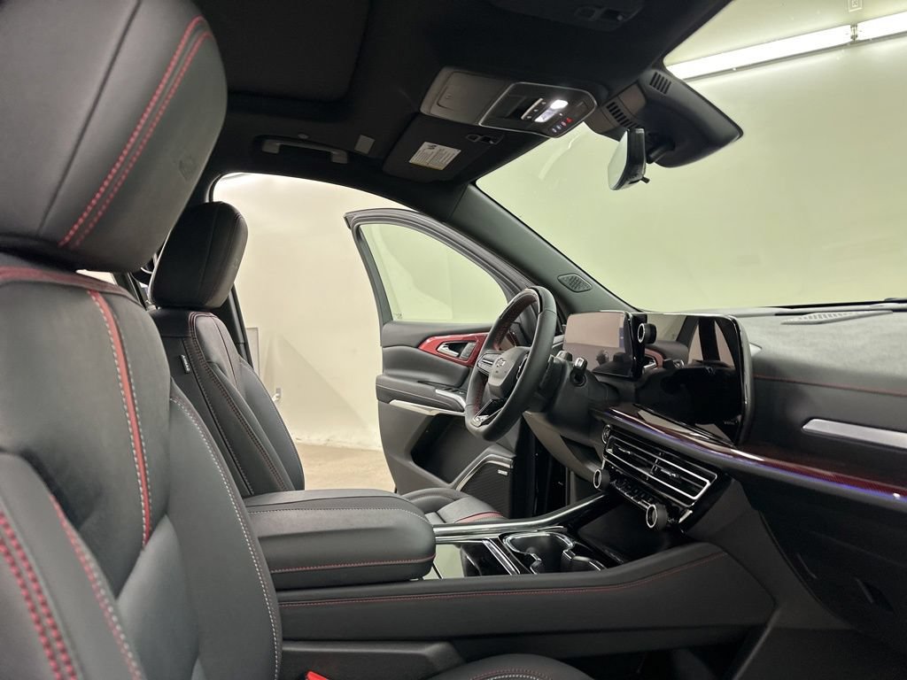 New 2026 Chevrolet Traverse RS AWD/4WD image 18