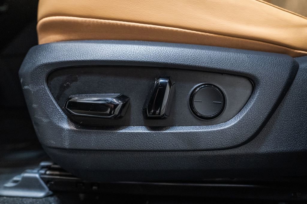 Used 2024 Lexus RX 350 Premium Plus w/ Convenience Package image 15