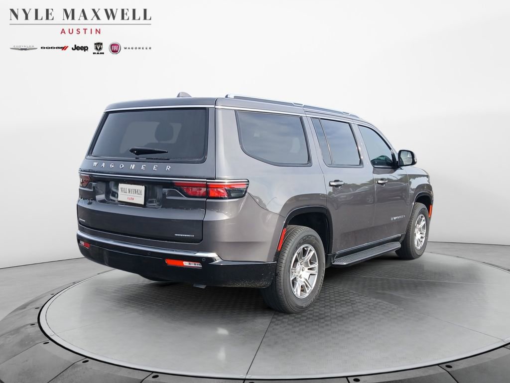 Used 2022 Jeep Wagoneer Series I AWD/4WD image 16