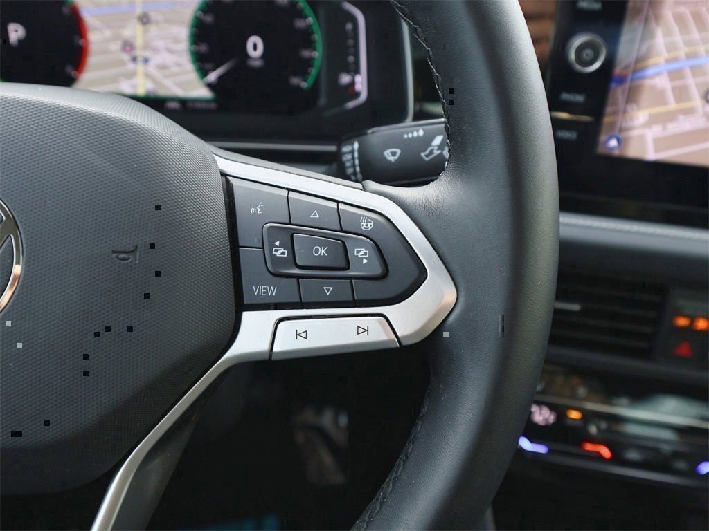 Certified 2025 Volkswagen Jetta SEL image 26