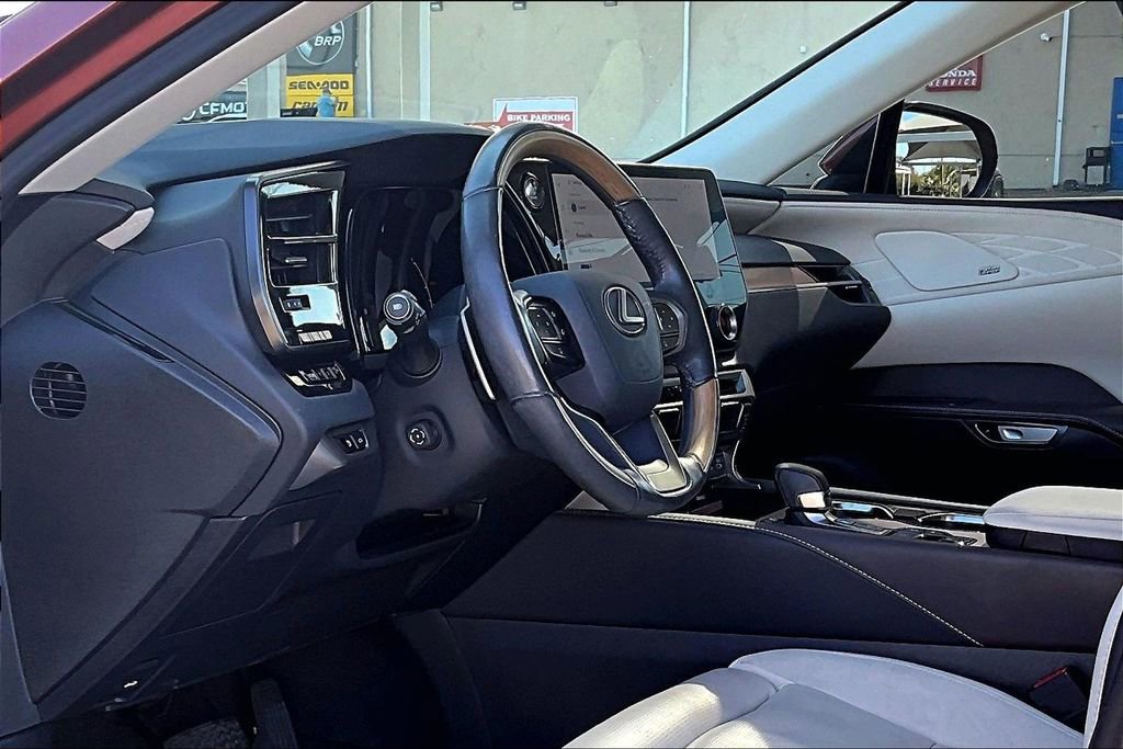 Used 2023 Lexus RX 350 AWD w/ Cold Area Package image 17