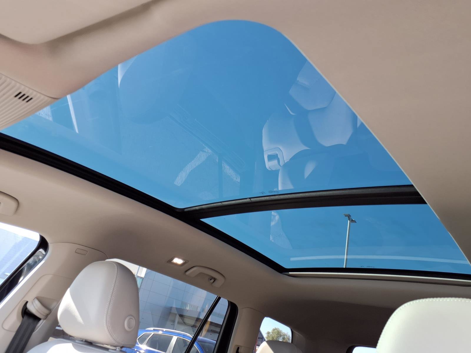 New 2026 Volkswagen Atlas SE image 8