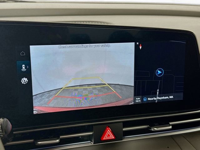 New 2025 Hyundai Elantra SEL FWD image 19