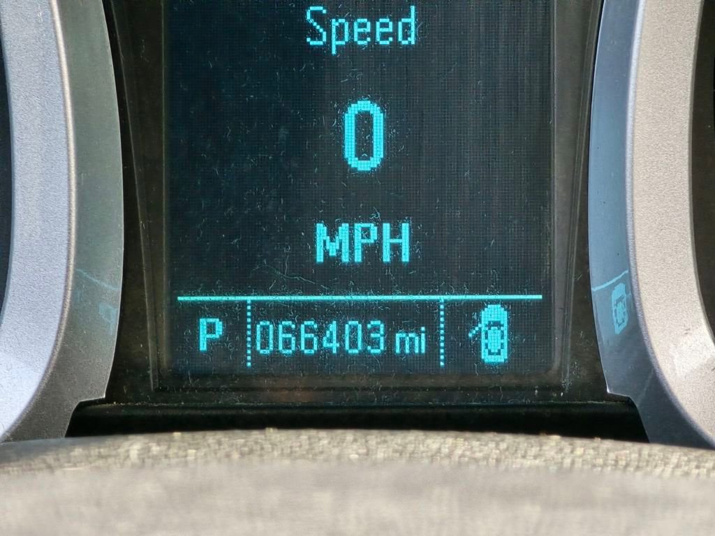 Used 2017 Chevrolet Equinox LT w/ Convenience Package image 35