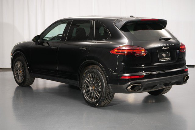 Used 2018 Porsche Cayenne Platinum Edition AWD/4WD image 14