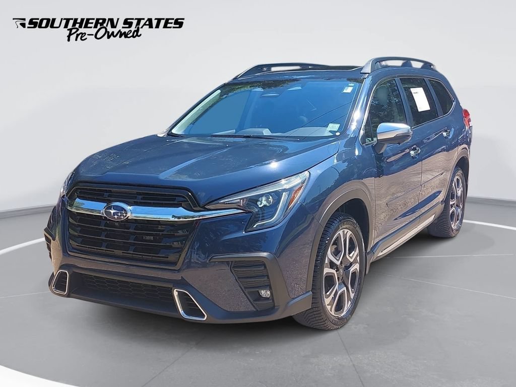 Used 2023 Subaru Ascent Touring AWD/4WD image 1