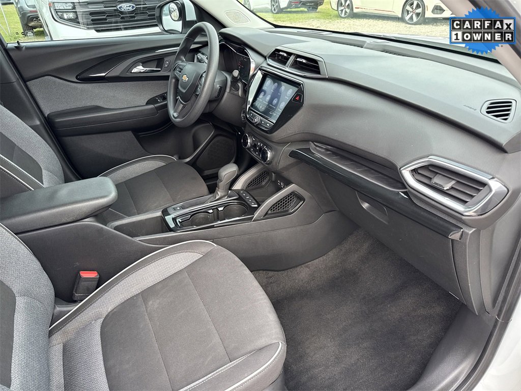 Used 2023 Chevrolet TrailBlazer LT w/ Convenience Package image 25