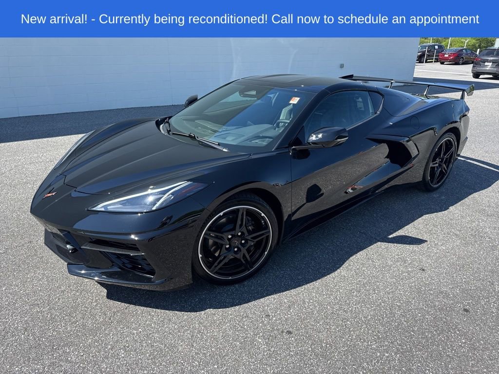 Used 2025 Chevrolet Corvette Stingray Coupe w/ 1LT