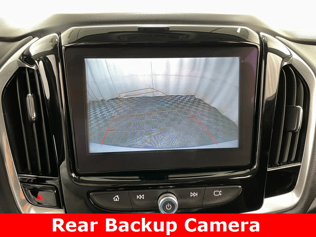 Used 2019 Chevrolet Traverse LT image 3