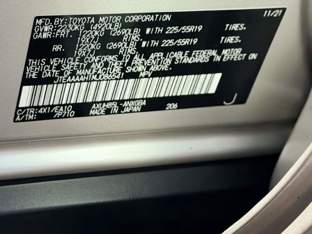 Certified 2021 Toyota Venza XLE w/ Softex Package AWD/4WD image 27