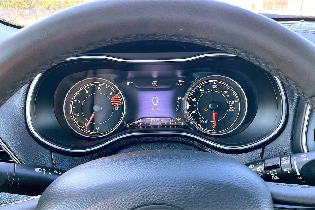 Used 2023 Jeep Cherokee Altitude Lux AWD/4WD image 19