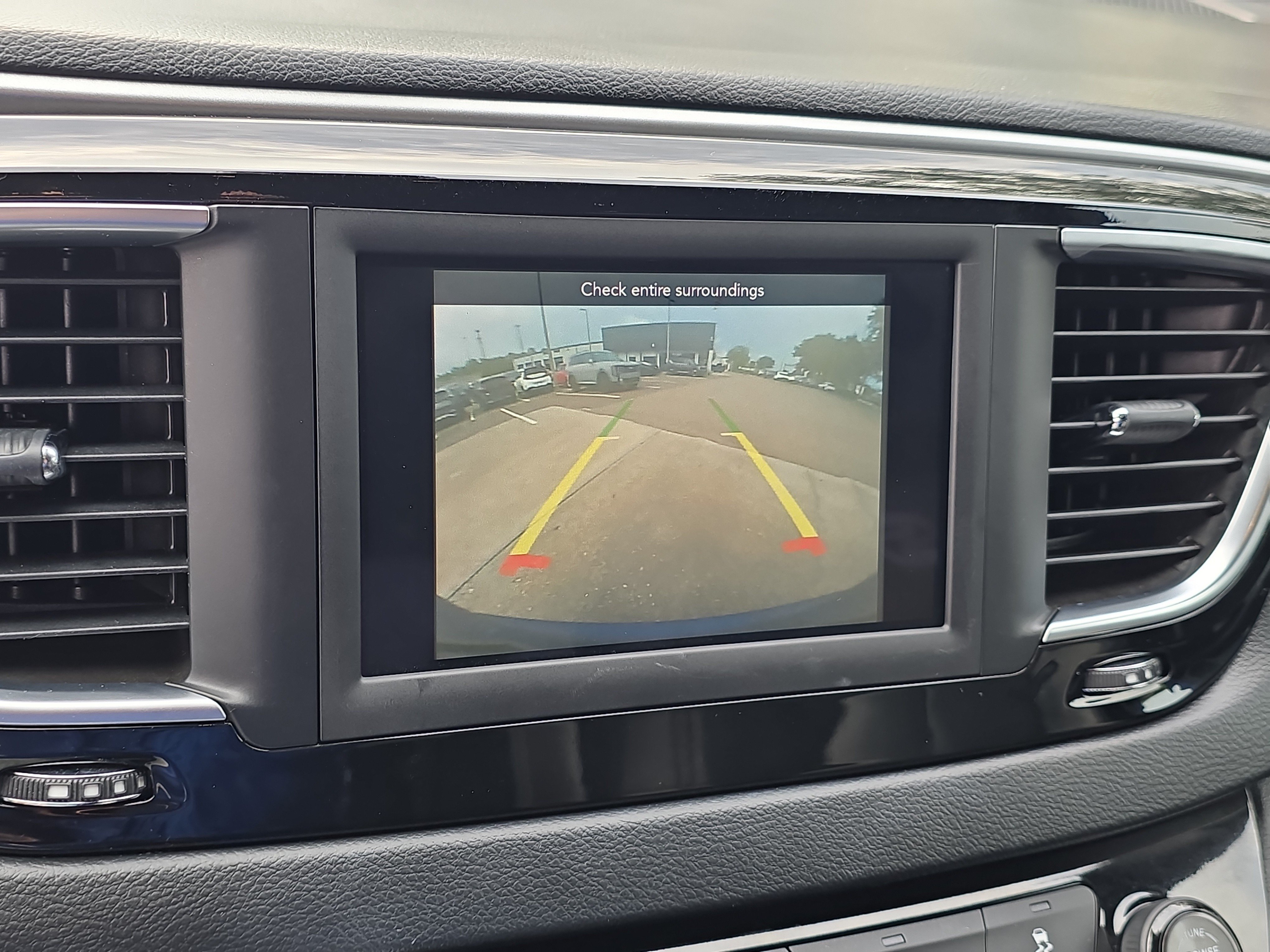 Used 2019 Chrysler Pacifica Touring-L w/ S Appearance Package FWD image 25