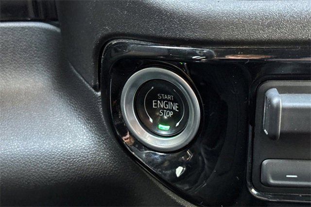 Certified 2024 Chevrolet Silverado 2500 LT image 33