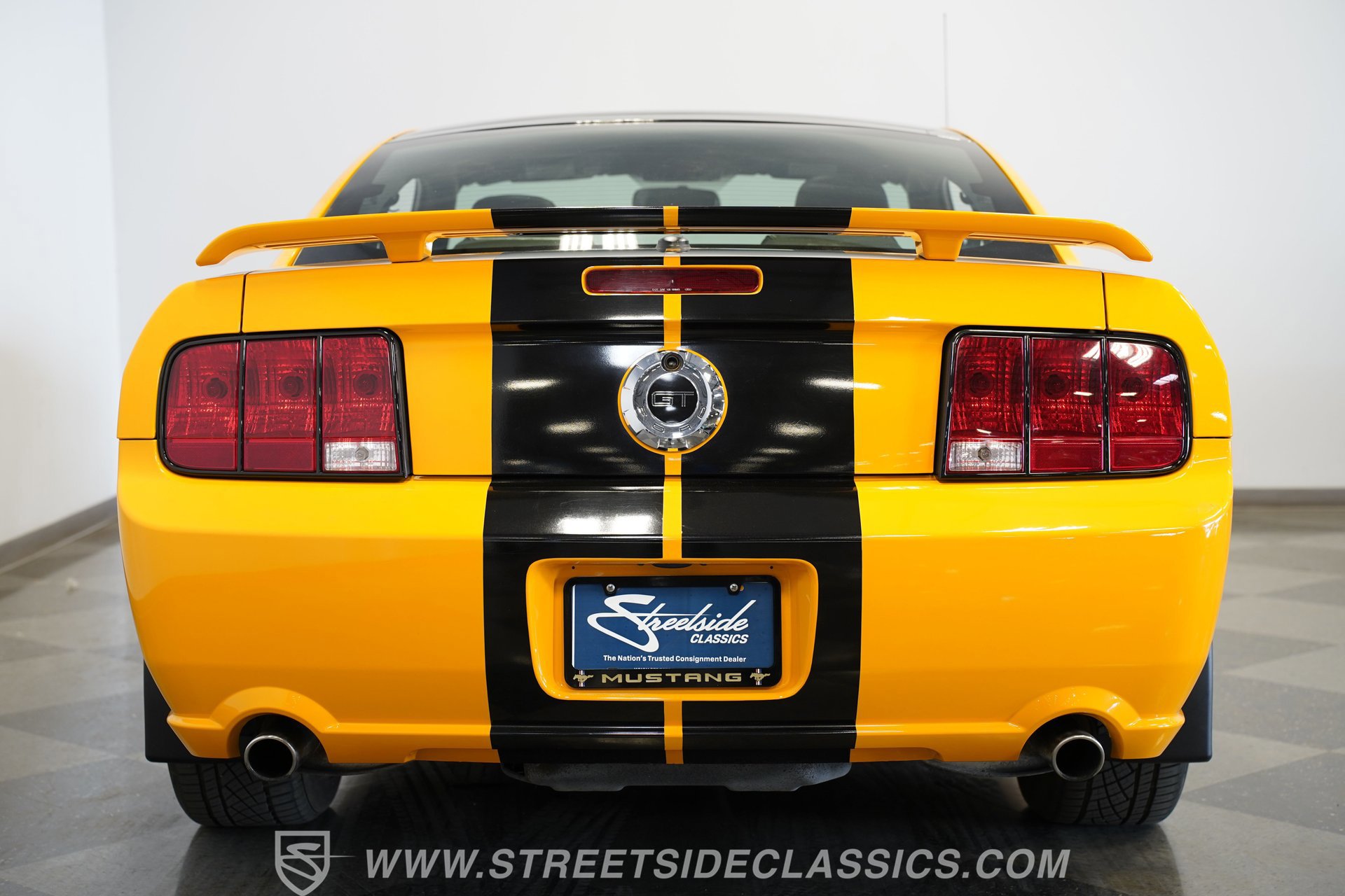 Used 2009 Ford Mustang GT Premium image 10