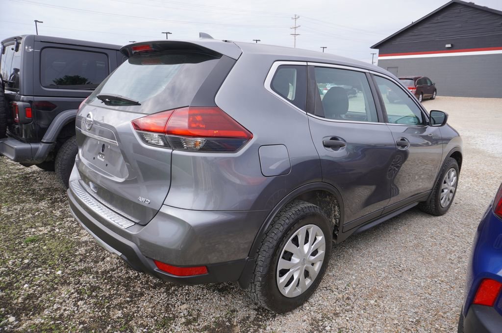 Used 2020 Nissan Rogue S image 6