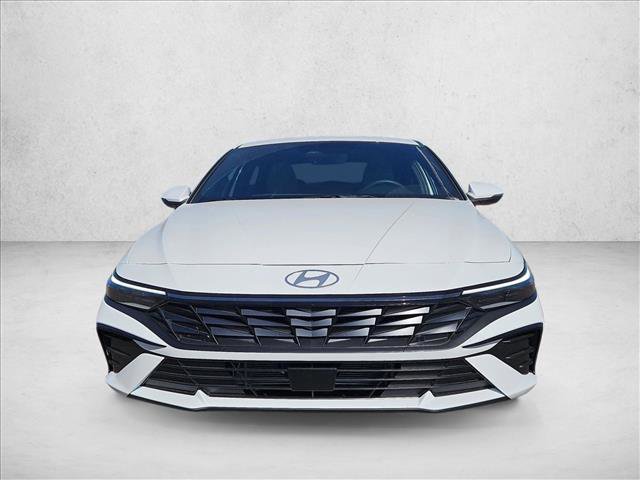 New 2026 Hyundai Elantra Limited image 6