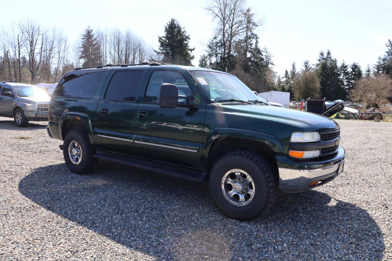 Used 2001 Chevrolet Suburban 2500 LT w/ LT Preferred Equipment Group image 5
