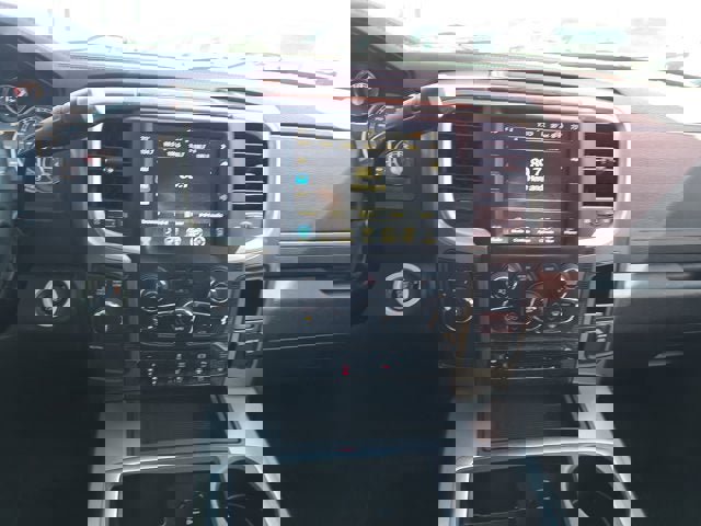 Used 2014 RAM 2500 Limited AWD/4WD image 16