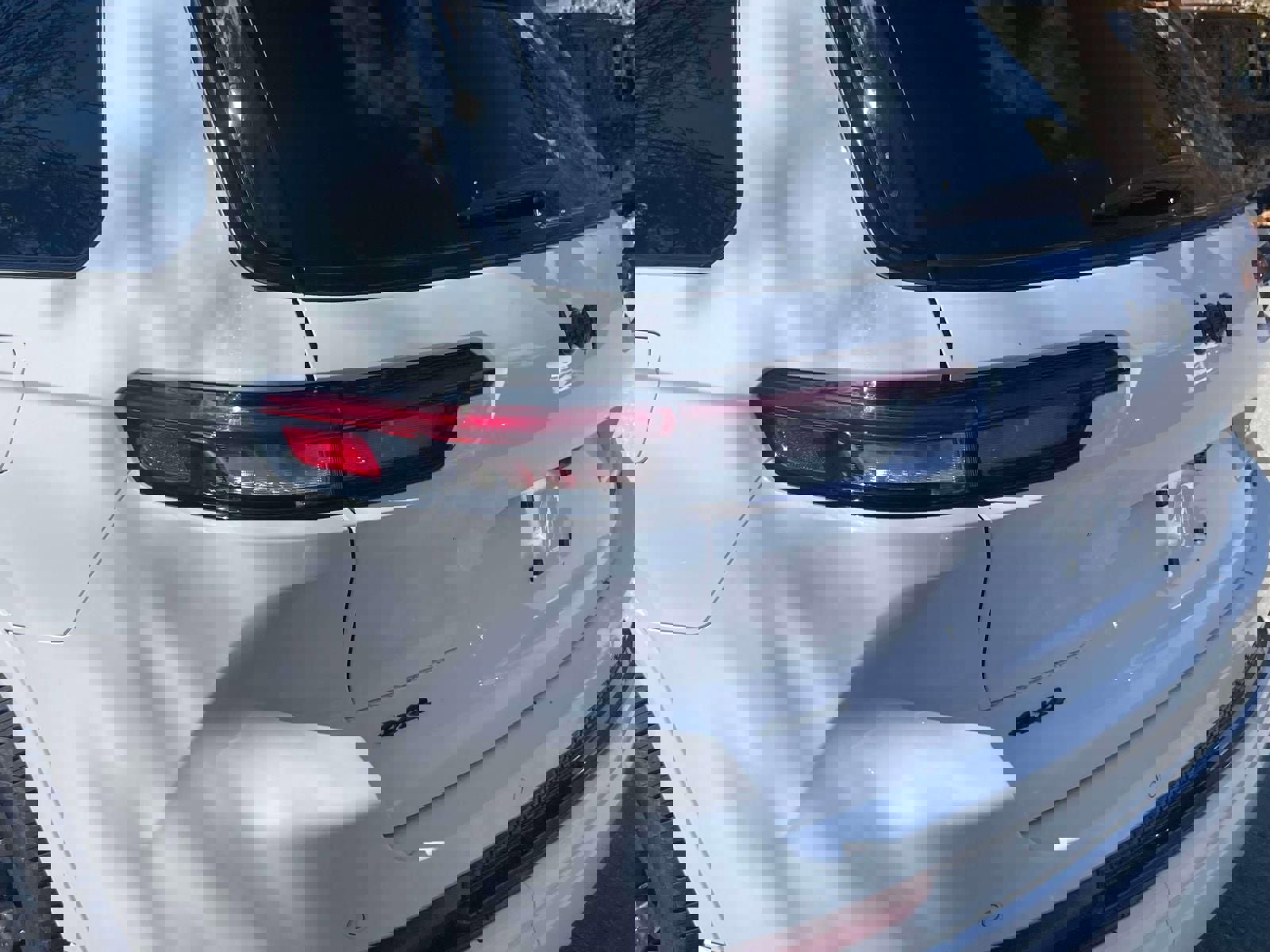 Used 2024 Jeep Grand Cherokee L Summit image 11