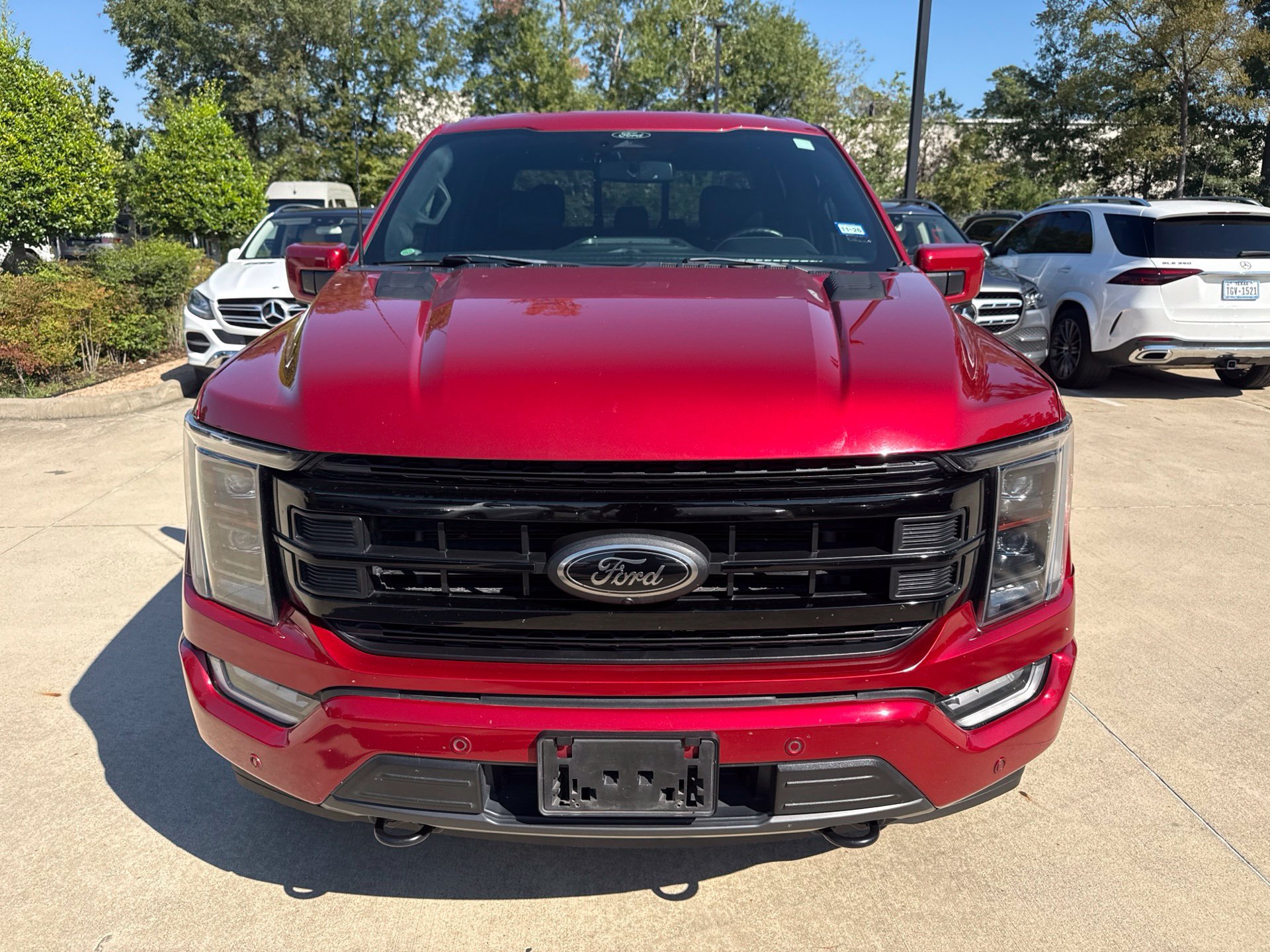 Used 2022 Ford F150 Lariat w/ Equipment Group 502A High AWD/4WD image 2