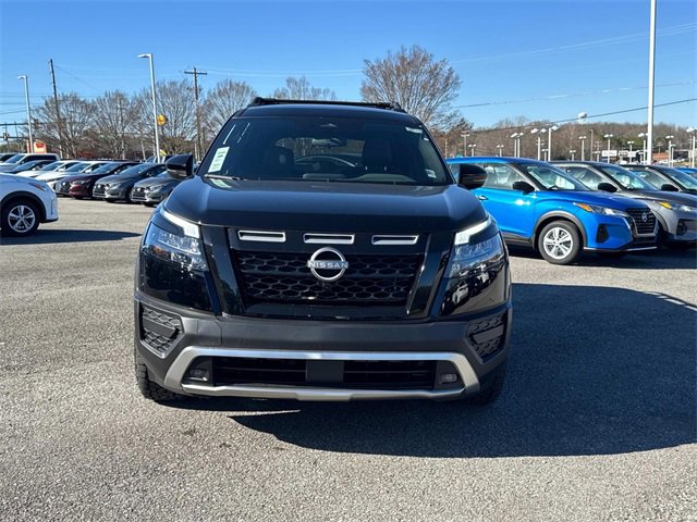 New 2025 Nissan Pathfinder Rock Creek image 9