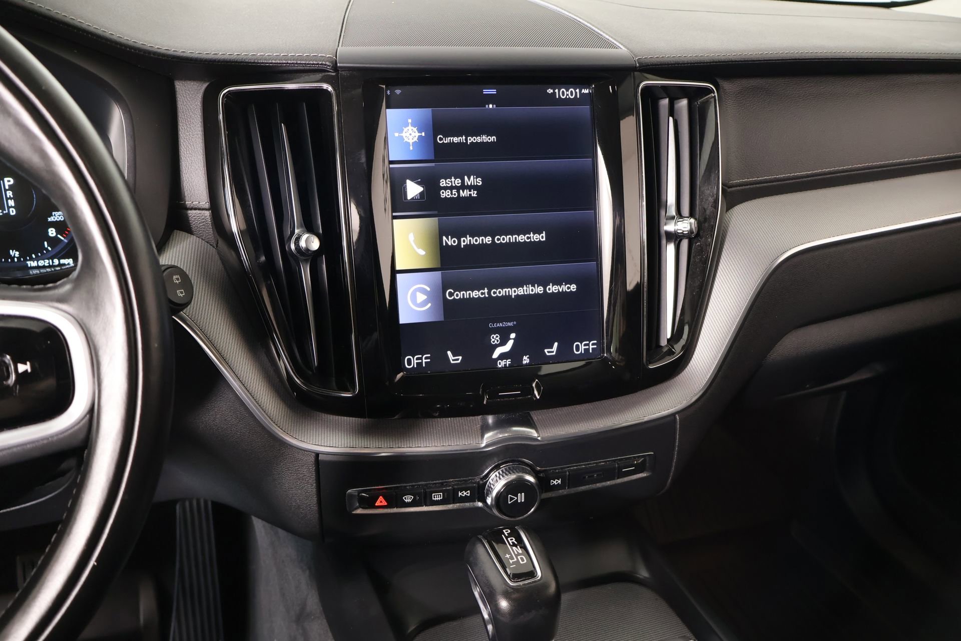 Used 2018 Volvo XC60 T5 Inscription w/ Convenience Package AWD/4WD image 5