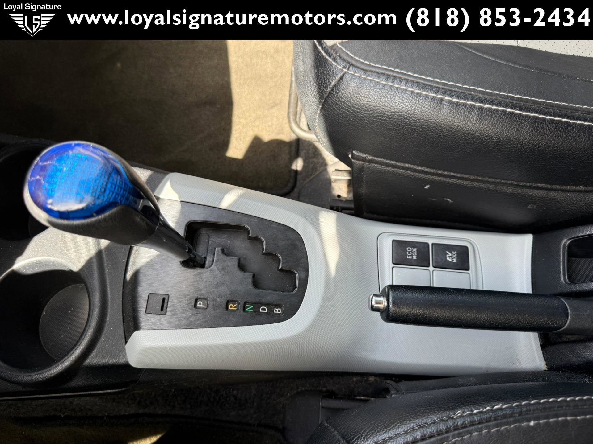 Used 2012 Toyota Prius C Two image 21