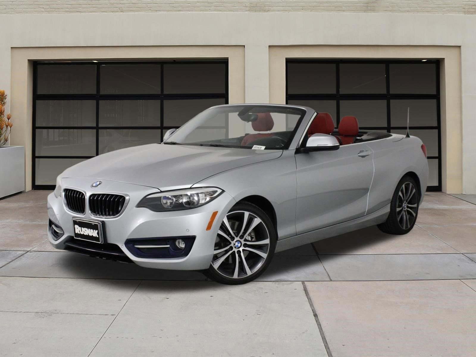 Used 2016 BMW 228i Convertible RWD image 3
