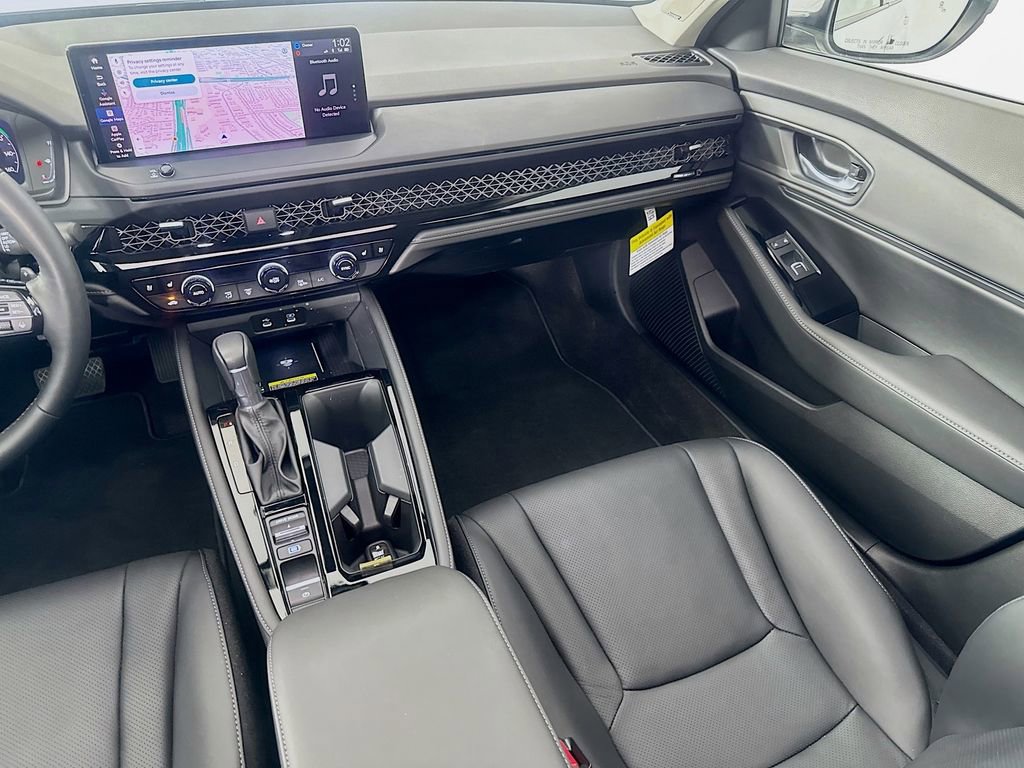 Used 2025 Honda Accord Touring image 32