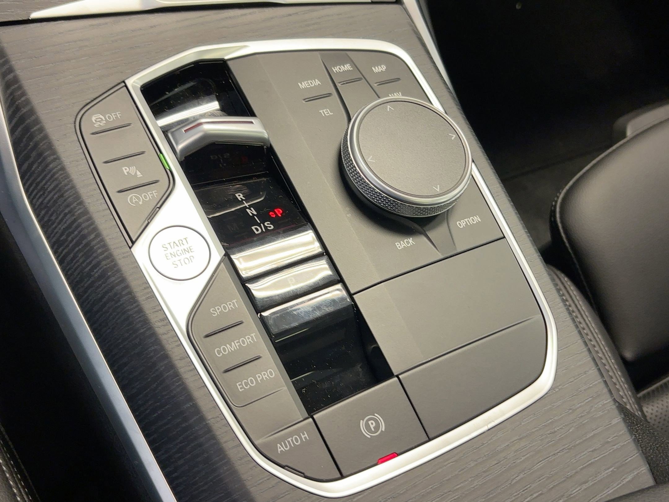 Used 2026 BMW 330i Sedan image 18