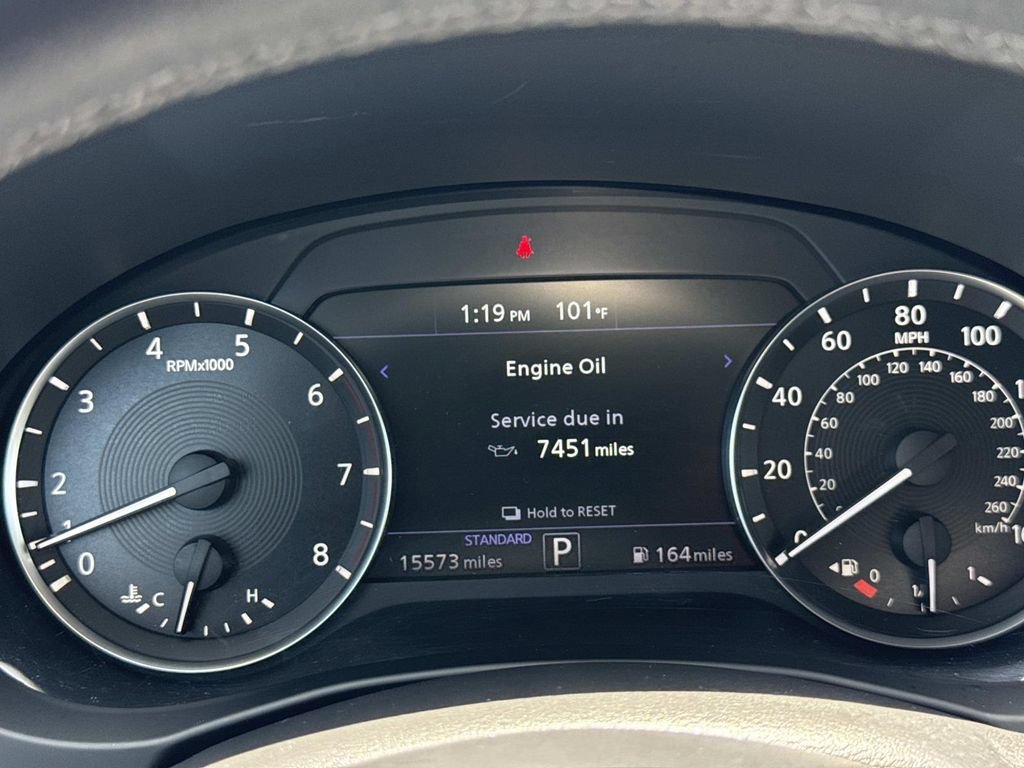 Used 2024 INFINITI QX50 Luxe w/ Accent Package AWD/4WD image 12