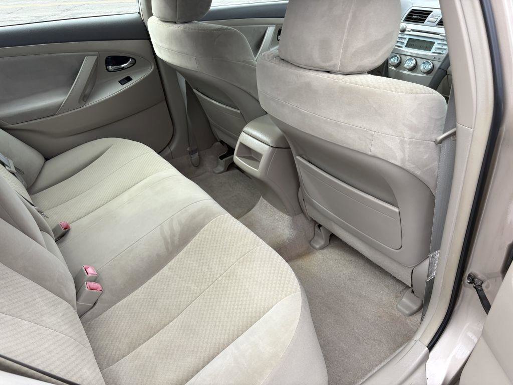 Used 2007 Toyota Camry XLE image 30