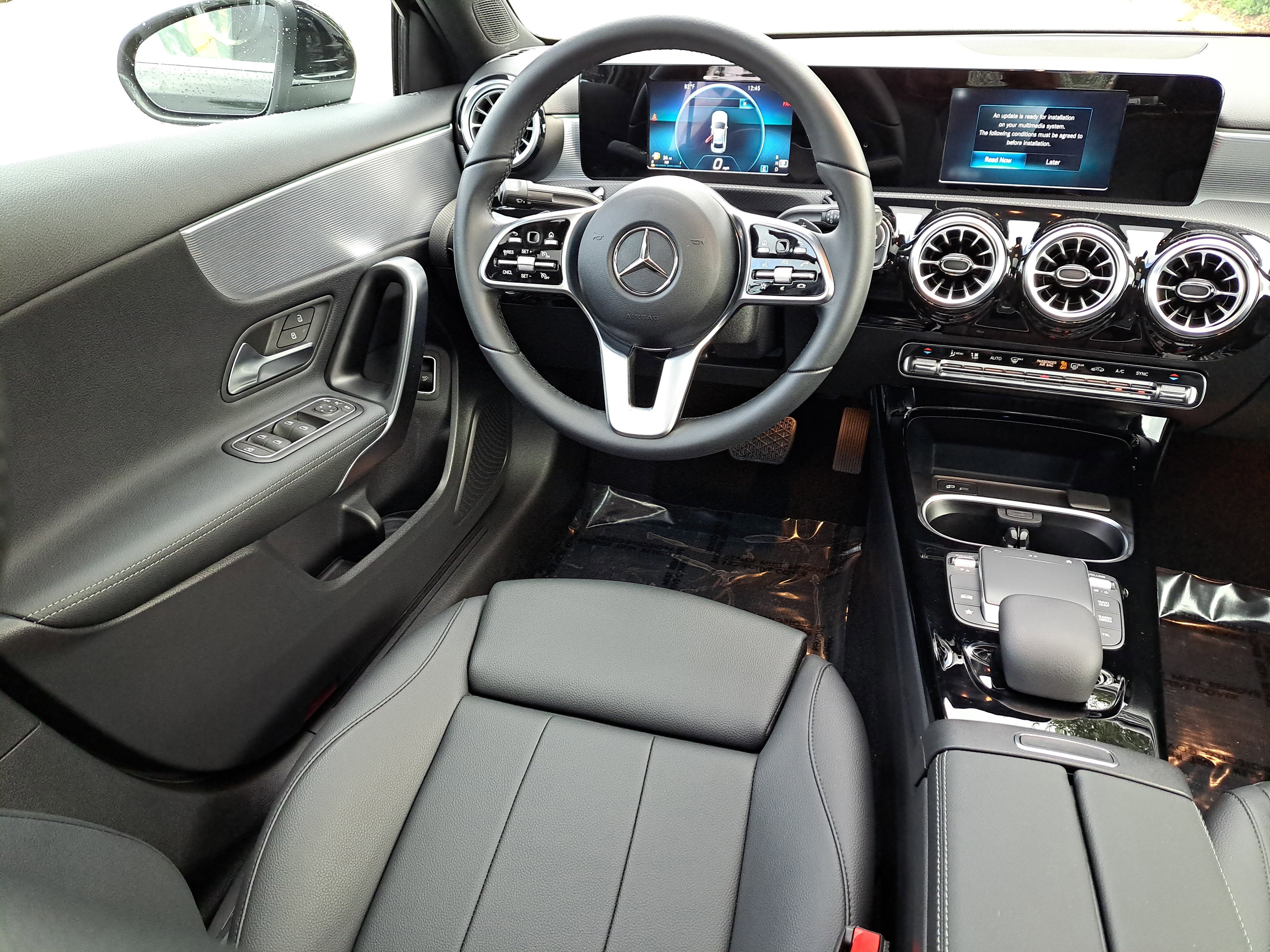 Used 2022 Mercedes-Benz A 220 image 9