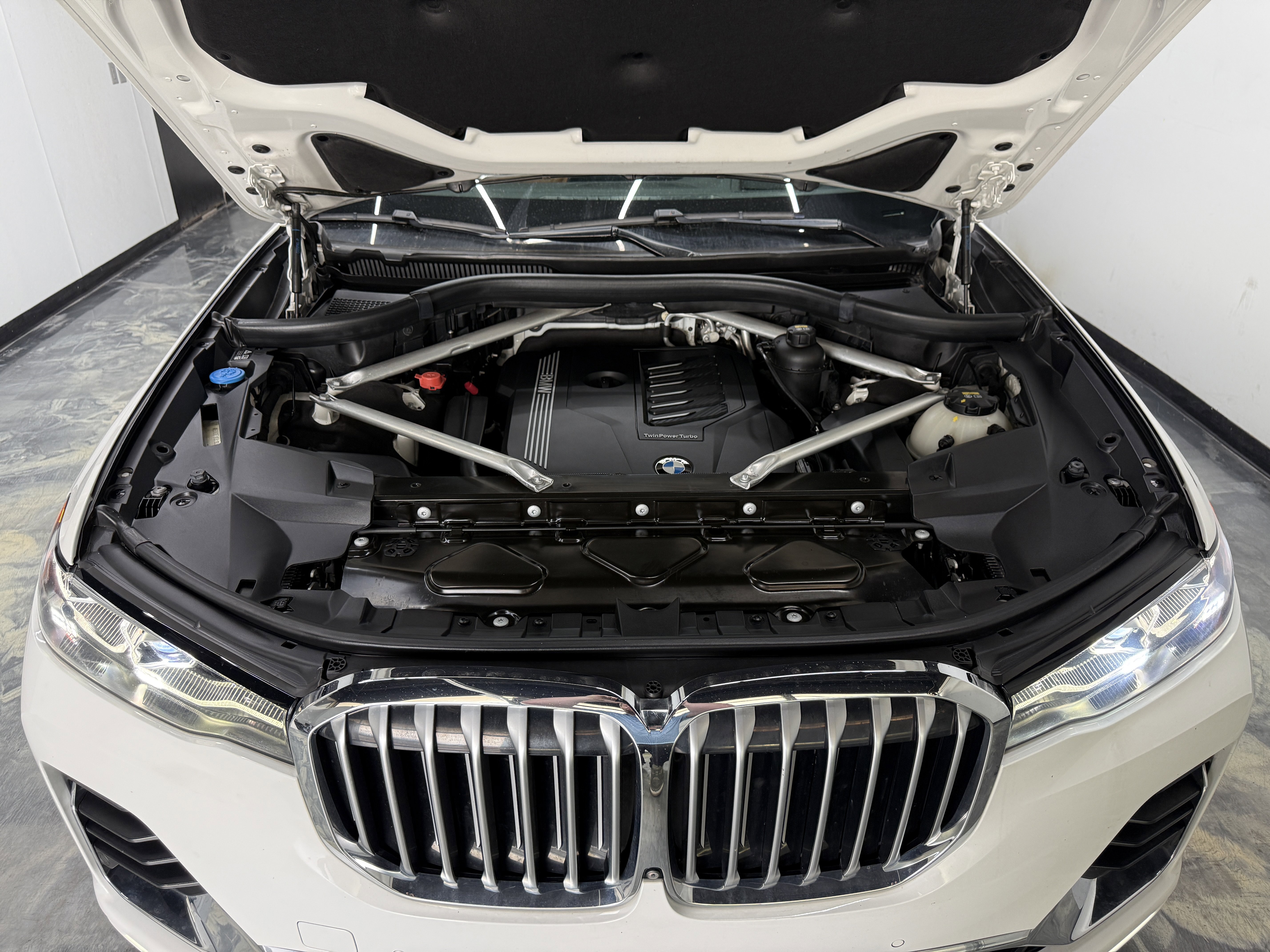 Used 2020 BMW X7 xDrive40i w/ Premium Package image 40