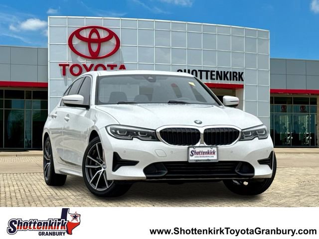 Used 2021 BMW 330i Sedan w/ Convenience Package RWD image 1