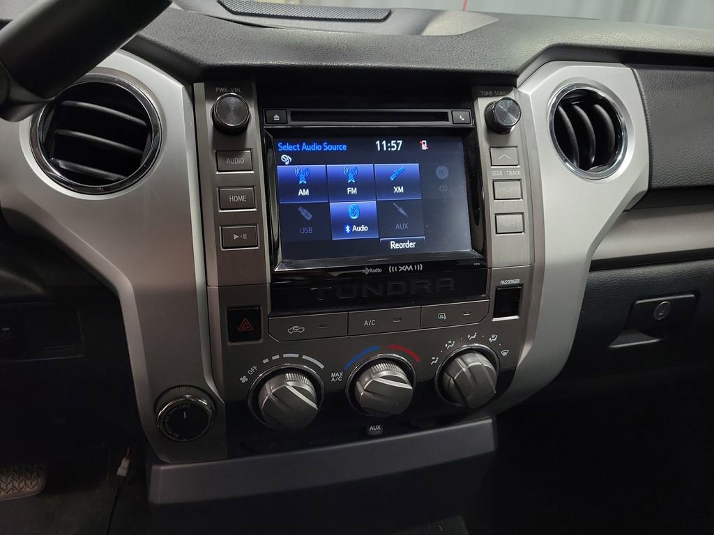 Used 2017 Toyota Tundra SR5 AWD/4WD image 15
